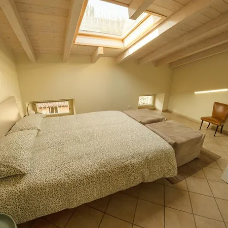 Casetta Delle Rondini Apartment Toscolano Maderno