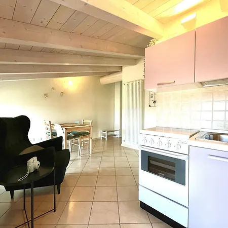 Casetta Delle Rondini Apartment Toscolano Maderno